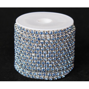 Стразовая лента Light Sapphire (серебристая база)